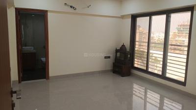 Bedroom Image of 2650 Sq.ft 6 BHK Apartment / Flat for rent in Paresh Pujara And Abhiraj Pujara Shreeji Krupa, Vile Parle West Mumbai for Rs. 500000