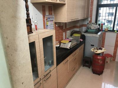 Kitchen Image of 900 Sq.ft 2 BHK Apartment / Flat for sale in Shiv Gauri Apartment, Malad West Mumbai for Rs. 17500000