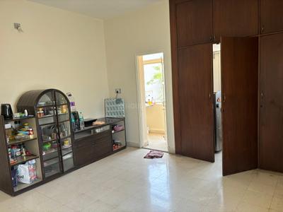 Bedroom Image of 1250 Sq.ft 1 BHK Apartment / Flat for rent in Arunoday Society, Alkapuri Vadodara for Rs. 14000