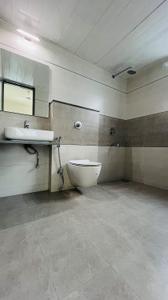Bathroom Image of 1542 Sq.ft 3 BHK Apartment / Flat for sale in Nesterra, Lohegaon Pune for Rs. 9500000