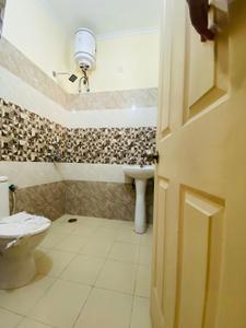 Bathroom Image of 945 Sq.ft 2 BHK Builder Floor for sale in Sector 115 Mohali for Rs. 4590000