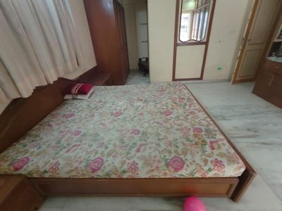 Bedroom Image of 3000 Sq.ft 5 BHK Apartment / Flat for sale in Bodakdev Ahmedabad for Rs. 22500000