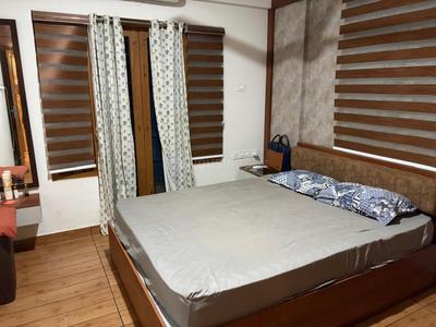 Bedroom Image of 1500 Sq.ft 2 BHK Apartment / Flat for rent in Patturaikkal Thrissur for Rs. 30000