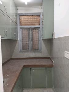 Kitchen Image of 675 Sq.ft 3 BHK Builder Floor for sale in Laxmi Nagar New Delhi for Rs. 5800000