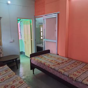 Bedroom Image of Lokenath PG in Jodhpur Park, Kolkata