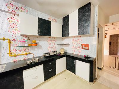 Kitchen Image of 1766 Sq.ft 3 BHK Apartment / Flat for rent in Shivalik Sachin Tower, Shyamal Ahmedabad for Rs. 32000
