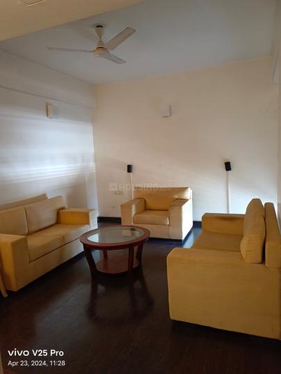 Riviera Elegance Main Image 1