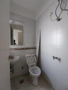 Bathroom Image of 1800 Sq.ft 3 BHK Apartment / Flat for sale in Ireo Skyon, Sector 60 Gurgaon for Rs. 45000000