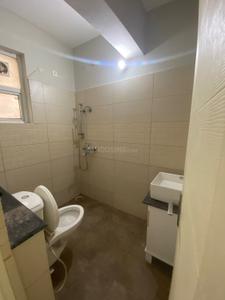 Bathroom Image of 1705 Sq.ft 3 BHK Apartment / Flat for sale in SBP Gateway Of Dreams, Nabha Zirakpur for Rs. 8500000