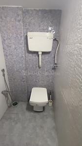 Hira Arcade Bathroom One 4