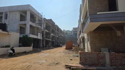 Image of 6475 Sq.ft 4 BHK Villa for sale in Pranava Sama Lakshma Reddy Greenwich Villas, Rajendra Nagar, Hyderabad for Rs. 84175000