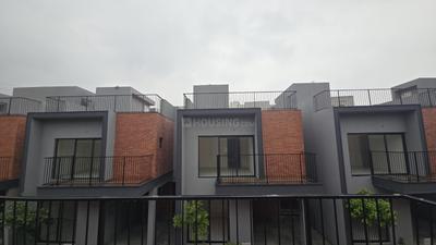 Image of 2443 Sq.ft 3 BHK Villa for rent in Siruseri, Chennai for Rs. 42000