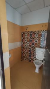 Bathroom Image of 1100 Sq.ft 3 BHK Apartment / Flat for rent in Nawabganj Barabanki for Rs. 12000