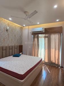 Bedroom Image of 1600 Sq.ft 3 BHK Apartment / Flat for rent in Omaxe The Palace, Gomti Nagar Lucknow for Rs. 60000