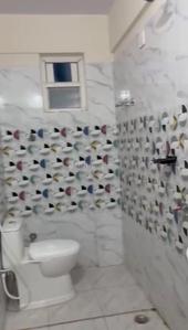 Bathroom Image of 933 Sq.ft 2 BHK Apartment / Flat for rent in Inda Kharagpur for Rs. 17000