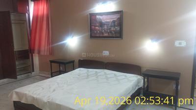 Bedroom Image of 2100 Sq.ft 3 BHK Independent House for rent in Sector 19 Noida for Rs. 48000