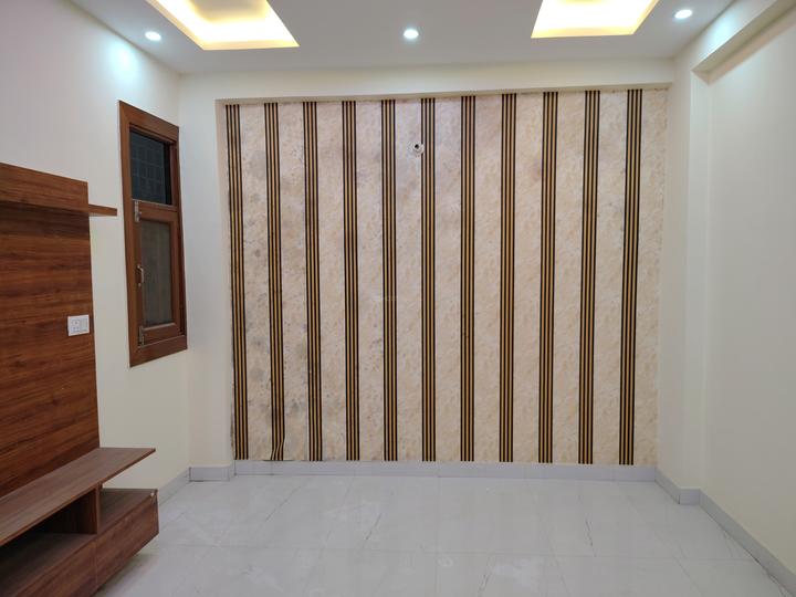 Raj Bagh Main Image 1