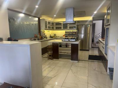 Kitchen Image of 4500 Sq.ft 5 BHK Duplex for sale in Panampilly Nagar Kochi for Rs. 35000000