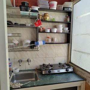 Kitchen Image of 500 Sq.ft 1 RK Independent House for rent in Alaknanda New Delhi for Rs. 19000