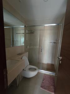 Bathroom Image of 2275 Sq.ft 3.5 BHK Apartment / Flat for sale in Lodha Belmondo, Gahunje Pune for Rs. 35000000
