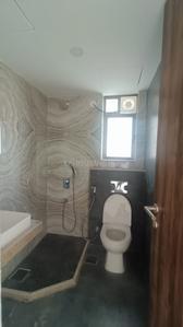 Bathroom Image of 1000 Sq.ft 2 BHK Apartment / Flat for sale in Hubtown The Premiere Residences Malibu, Andheri West Mumbai for Rs. 33500000