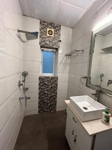 Bathroom Image of 1500 Sq.ft 3 BHK Apartment / Flat for rent in Alaknanda New Delhi for Rs. 65000