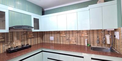 Kitchen Image of 1600 Sq.ft 3 BHK Apartment / Flat for sale in Jwalapur Haridwar for Rs. 8500000