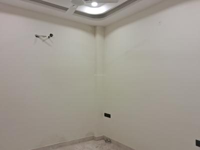 Bedroom Image of 1350 Sq.ft 3 BHK Builder Floor for sale in Paschim Vihar New Delhi for Rs. 29000000