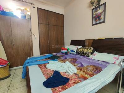 Bedroom Image of 1250 Sq.ft 3 BHK Apartment / Flat for rent in Purvasha Apartments, Mayur Vihar Phase 1 New Delhi for Rs. 60000