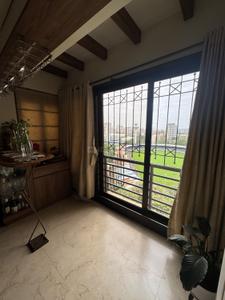Image of 720 Sq.ft 2 BHK Apartment / Flat for sale in Westin Karmayog, Andheri West, Mumbai for Rs. 23000000