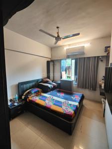 Bedroom Image of 900 Sq.ft 2 BHK Apartment / Flat for sale in Landmark Towers, Dadar East Mumbai for Rs. 31000000