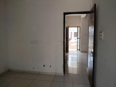 Bedroom Image of 1950 Sq.ft 3 BHK Apartment / Flat for sale in Vastral Ahmedabad for Rs. 7000000