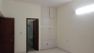 Bedroom Image of 3500 Sq.ft 3.5 BHK Builder Floor for rent in Sector 14 Gurgaon for Rs. 55000