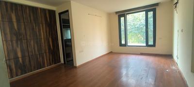 Bedroom Image of 6000 Sq.ft 6 BHK Independent House for sale in Sector 72 Noida for Rs. 75000000