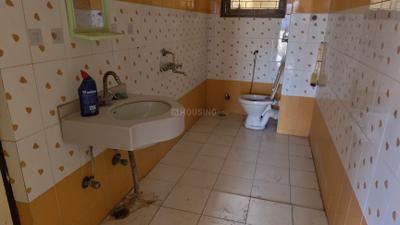 Image of 1200 Sq.ft 2 BHK Apartment / Flat for rent in Butler Colony, Lucknow for Rs. 20000