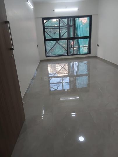 Parsh 66 Avenue Main Image 1