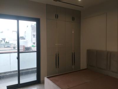Bedroom Image of 1350 Sq.ft 3 BHK Builder Floor for rent in Ashok Vihar New Delhi for Rs. 76000