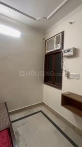 Bedroom Image of 460 Sq.ft 1 BHK Builder Floor for rent in Mayur Vihar Phase 1 New Delhi for Rs. 18000