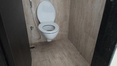 Bathroom Image of 550 Sq.ft 1 BHK Apartment / Flat for sale in Kolte Patil Life Republic Sector R3 3rd Avenue, Nerhe Pune for Rs. 4800000