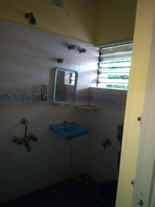 Bathroom Image of 800 Sq.ft 2 BHK Independent House for rent in Jayanagar Bengaluru for Rs. 25000