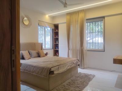 Bedroom Image of 1250 Sq.ft 2 BHK Apartment / Flat for sale in Nutan Swamipushpa, Sadashiv Peth Pune for Rs. 24000000