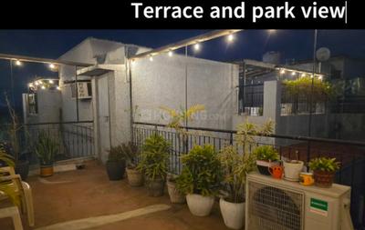 Balcony Image of 3000 Sq.ft 5 BHK Duplex for sale in DDA Narmada Apartment, Alaknanda New Delhi for Rs. 65000000