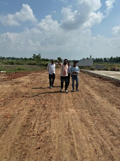 Sultanpur Road Main Image 1