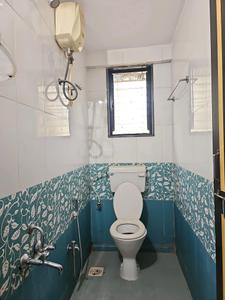 Common Bathroom Image of 550 Sq.ft 1 BHK Builder Floor for rent in Kharadi Pune for Rs. 15000