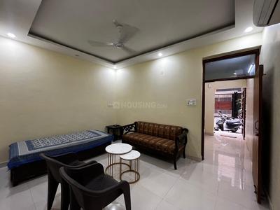 Hall Image of 800 Sq.ft 2 BHK Builder Floor for sale in Sri Niwaspuri New Delhi for Rs. 12000000