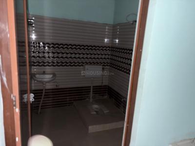 Bathroom Image of 2178 Sq.ft 3.5 BHK Independent House for rent in Royal Ellegance Homes, Tifra Bilaspur for Rs. 15000