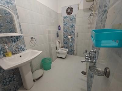 Bathroom Image of 6000 Sq.ft 6 BHK Villa for sale in LDA Vishesh Khand, Gomti Nagar Lucknow for Rs. 62500000