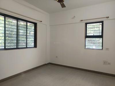 Bedroom Image of 1200 Sq.ft 2 BHK Apartment / Flat for sale in Magarpatta Jasminium, Magarpatta City Pune for Rs. 18000000