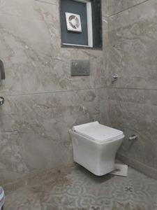 Common Bathroom Image of 1100 Sq.ft 3 BHK Apartment / Flat for sale in Tilak Nagar New Delhi for Rs. 13500000