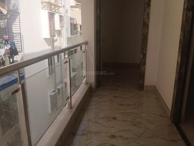 Balcony Image of 2300 Sq.ft 6 BHK Apartment / Flat for sale in Metro Apartment, Tangra Kolkata for Rs. 20000000